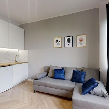 Grabowska 8 By Homeprime Warsaw Exterior photo